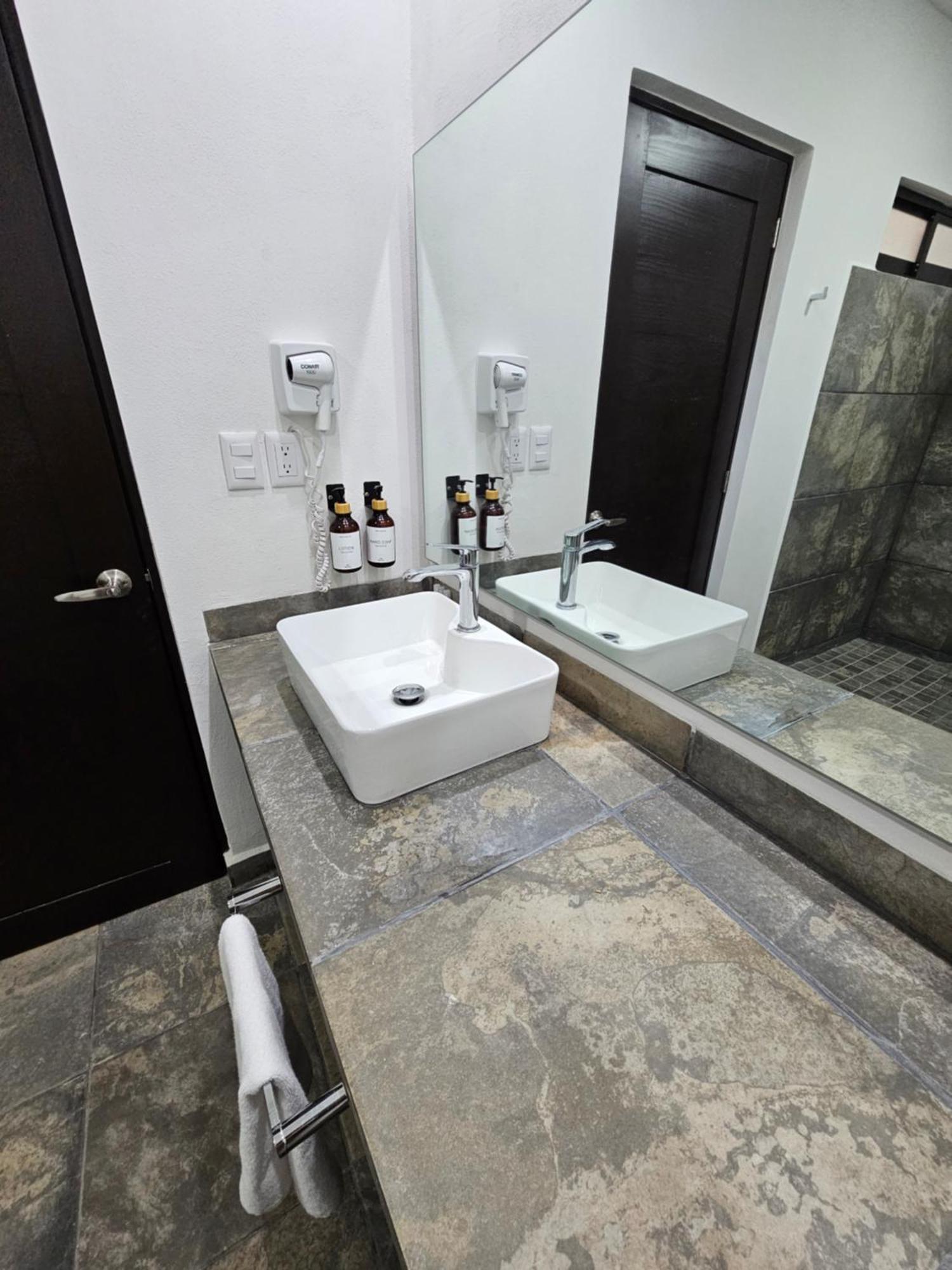 Hotel Ejecutivo Aeropuerto Alvaro Obregon 外观 照片