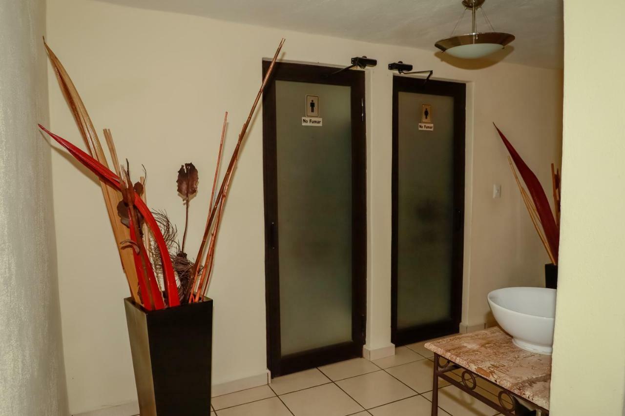 Hotel Ejecutivo Aeropuerto Alvaro Obregon 外观 照片